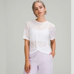Lululemon Crescent Top